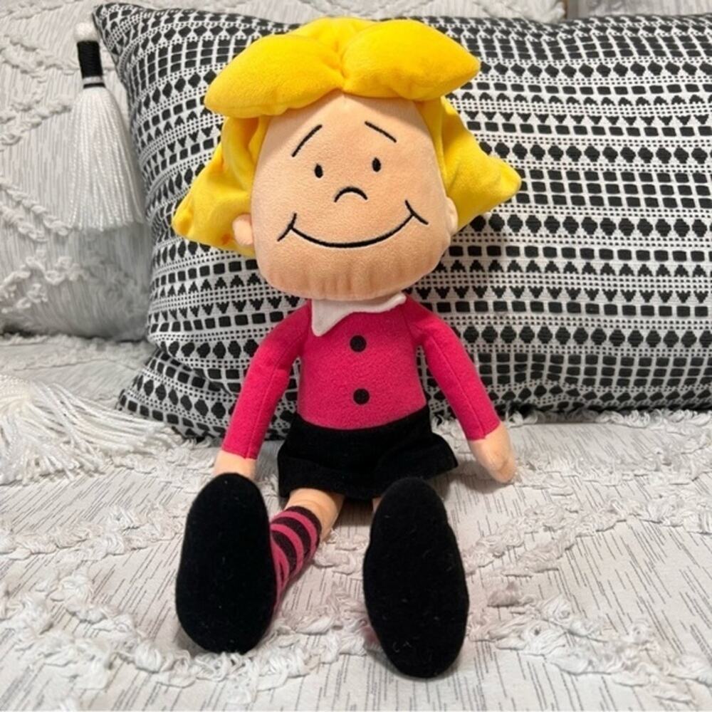Kohl's Cares Clifford‎ Emily Elizabeth 15" Plush 2016